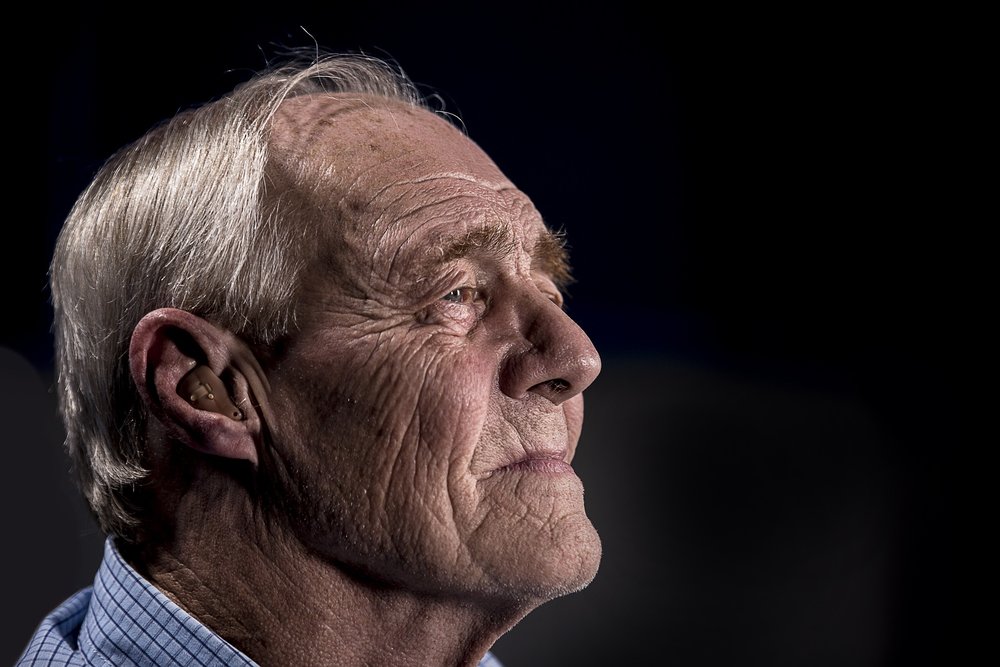 Understanding the Stages of Grief and Tips on How to Help a Grieving Friend