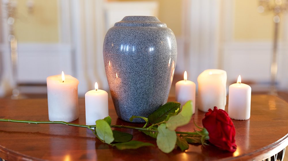 How to Plan a Meaningful Memorial Service